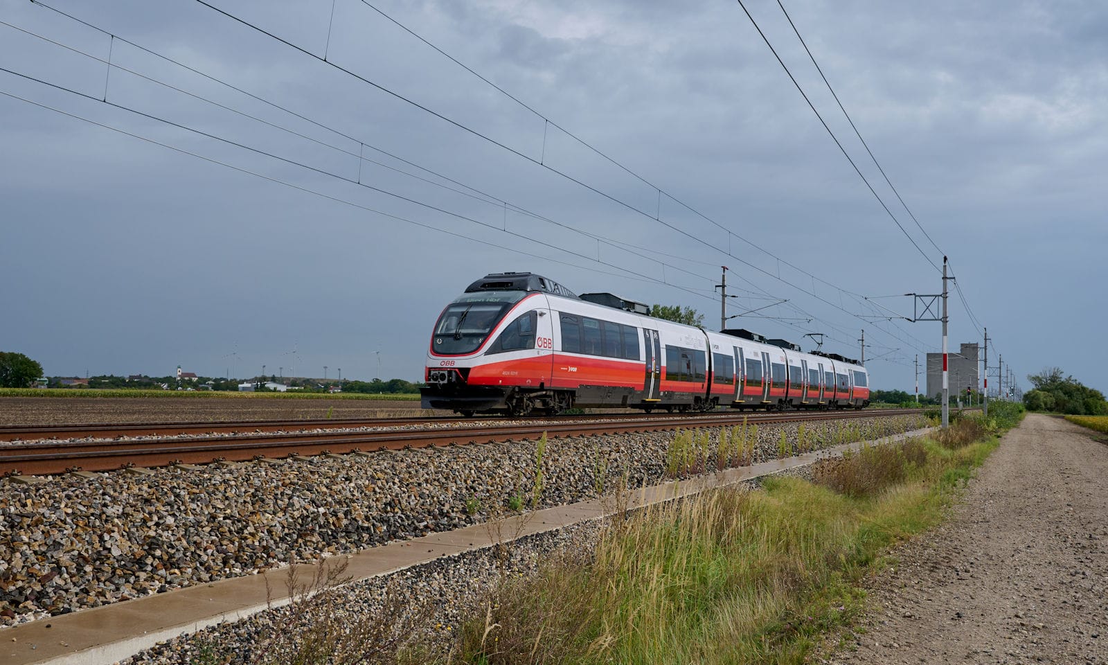 Ostbahn - Reparaturarbeiten nach Oberleitungsstörung: verstärktes Zug-Angebot in Hauptverkehrszeiten
